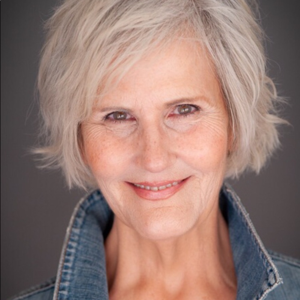 Meet your Posher, Shoplixy Sharon!